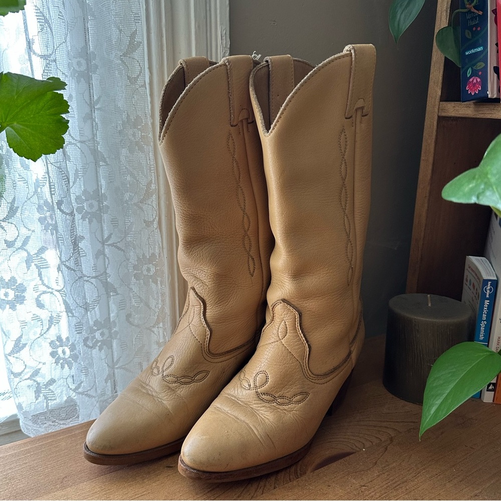 Vintage HANNA Leather Western Boots